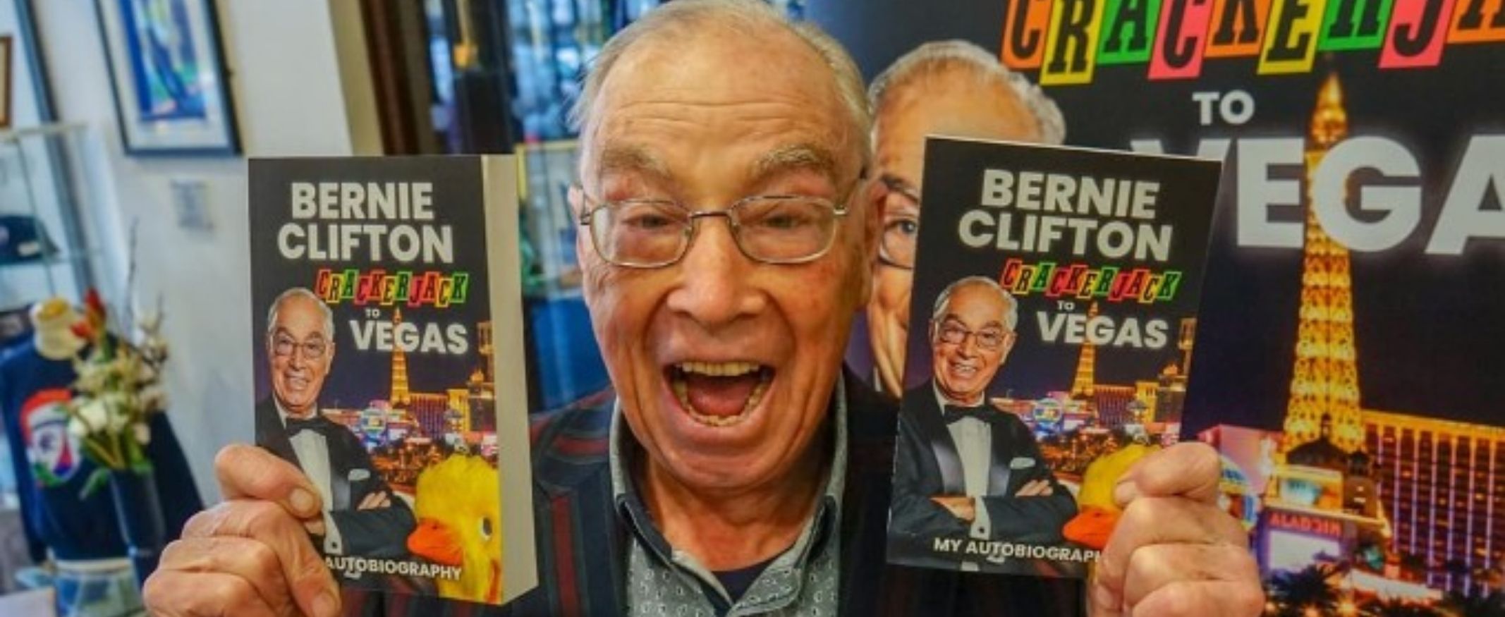 Bernie Clifton - Live on the Paramount stage